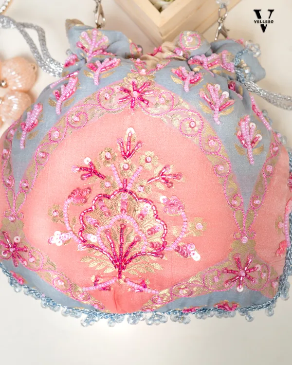Ismara_Pastel_Bloom_Potli_Bag